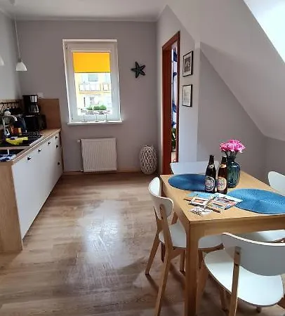 Bryza Apartment *
